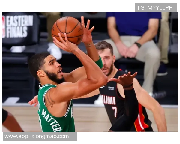 绿军新秀冈萨雷斯面临语言障碍困扰战术理解难题