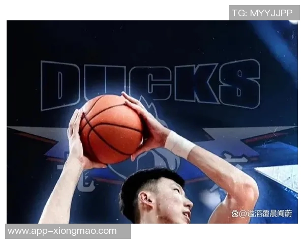 周琦表现惊艳豪华两双助力球队赢得比赛展现超强统治力